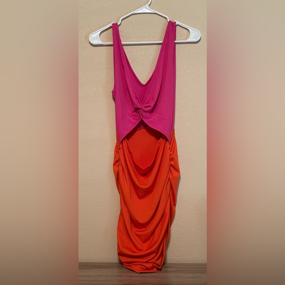 Colorblock Twist Front Dress in Hot Pink and Orange